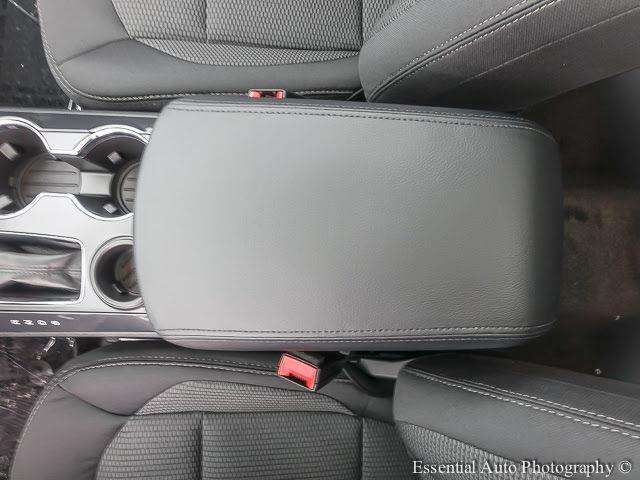 2017 Ford Explorer XLT 4dr SUV